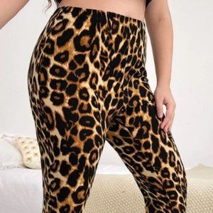 NEVER WORN - PLUS SIZE 3XL (18) - Unity Plus High Waisted Leopard Print Leggings